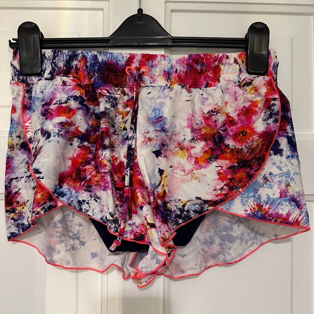 Athleta Size Medium Swim Shorts